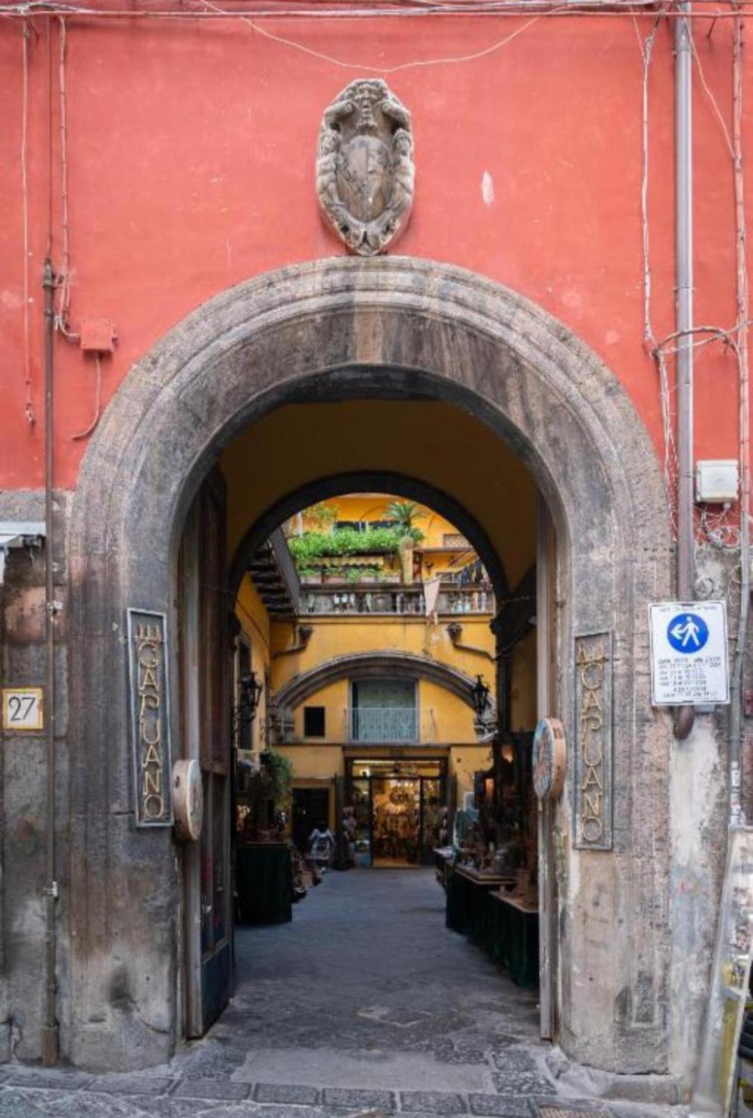Appartamenti San Gregorio Armeno Неаполь Екстер'єр фото